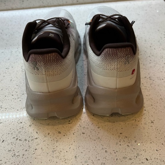 Cloudlit used few times - Picture 3 of 3